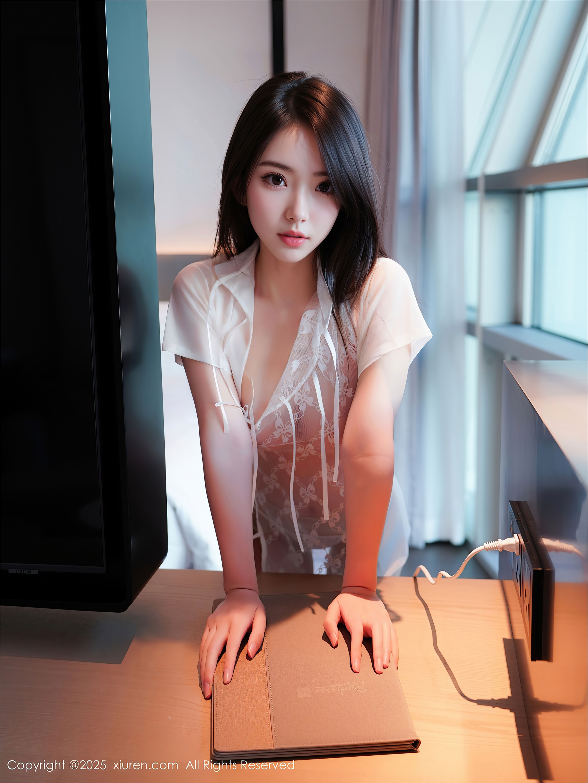 Xiuren秀人网 2025.10.11 NO.10854 烧烧小桃